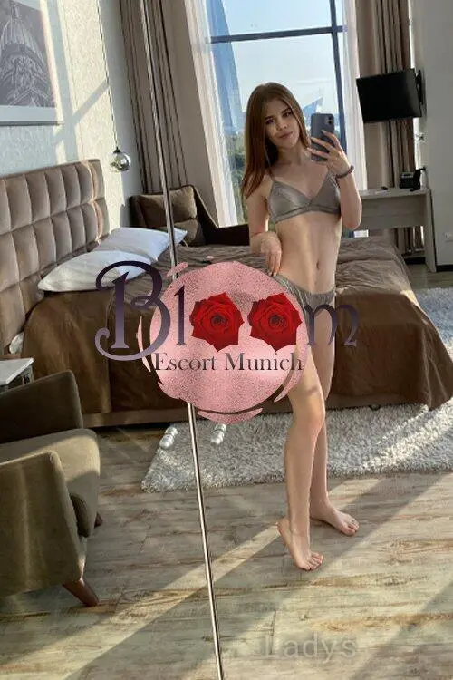 Noria (22) – Call Girl & Independent Escort Service in Aachen - Gallery Photo 6