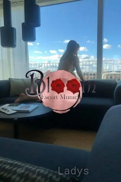 Yulia (31) – Call Girl & Independent Escort Service in Aachen - Gallery Photo 4