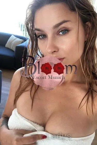 Yulia (31) – Call Girl & Independent Escort Service in Aachen - Gallery Photo 3