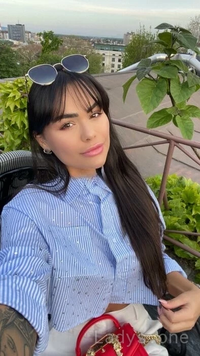 Isis (23) – Call Girl & Independent Escort Service in Šabac - Gallery Photo 2