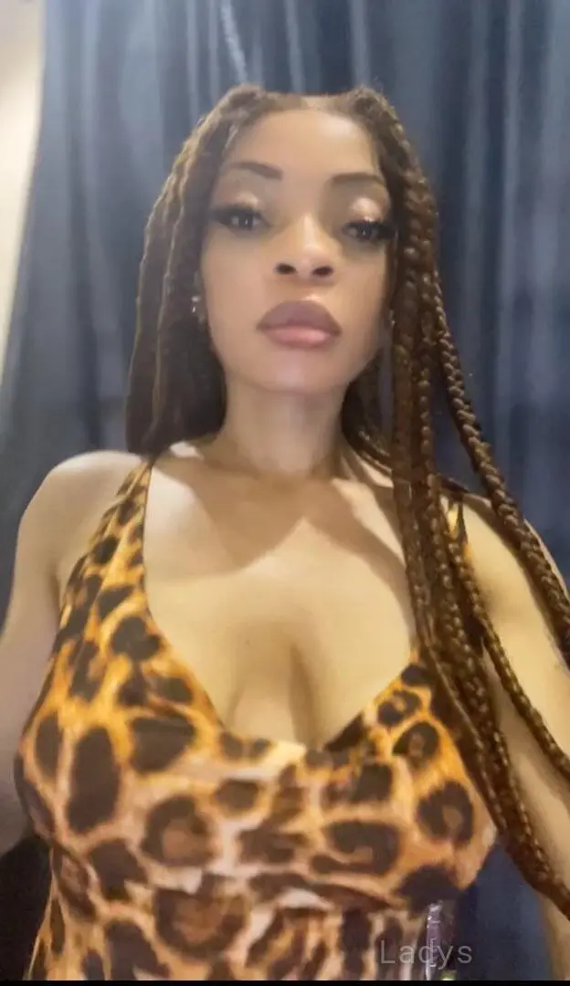 Ciara (26) – Call Girl & Independent Escort Service in Abuja - Gallery Photo 5