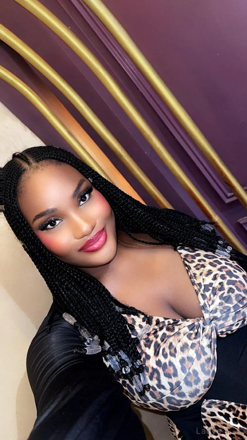 Zara (29) – Call Girl & Independent Escort Service in Abuja - Gallery Photo 3