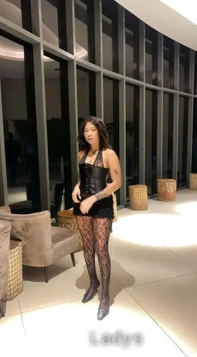 Mira (23) – Call Girl & Independent Escort Service in Abuja - Gallery Photo 5