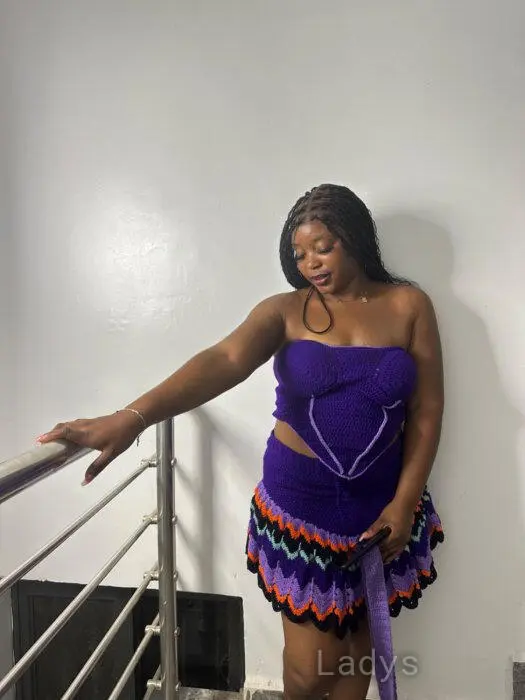 Vanessa (25) – Call Girl & Independent Escort Service in Abuja - Gallery Photo 5