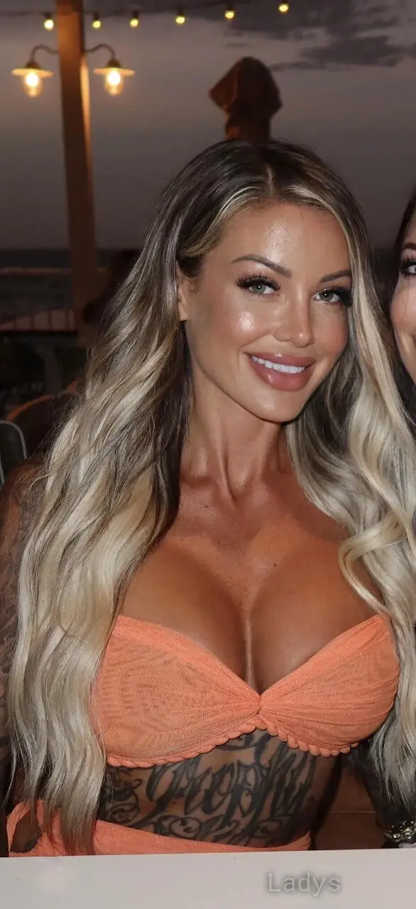 Tattooed Barbie (25) – Call Girl & Independent Escort Service in Adelaide - Gallery Photo 3