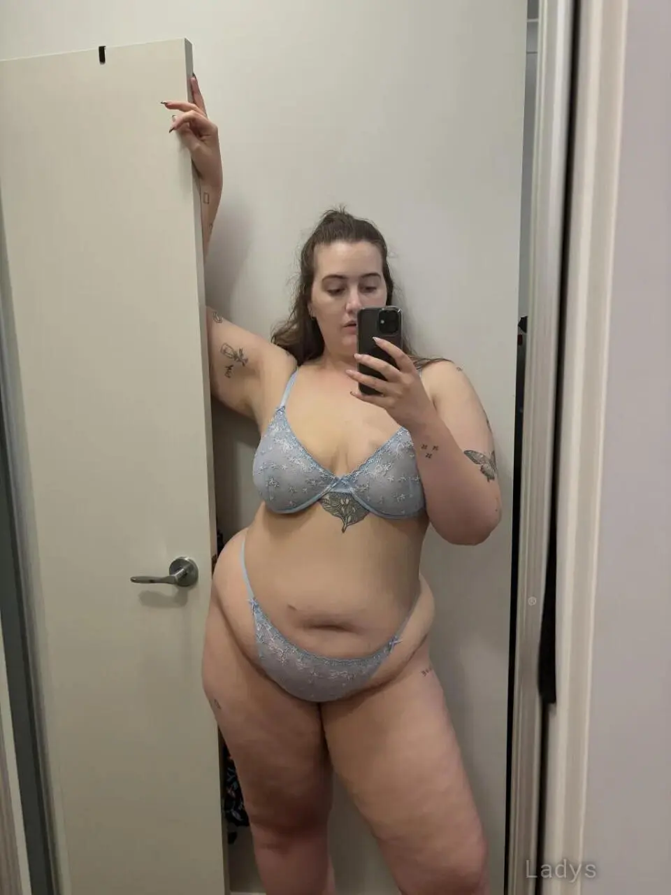 April Quinn (27) – Call Girl & Independent Escort Service in Adelaide - Gallery Photo 4