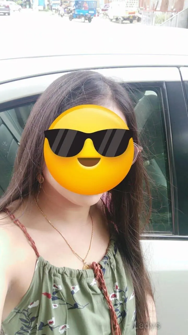 Manisha (24) – Call Girl & Independent Escort Service in Agra - Gallery Photo 3