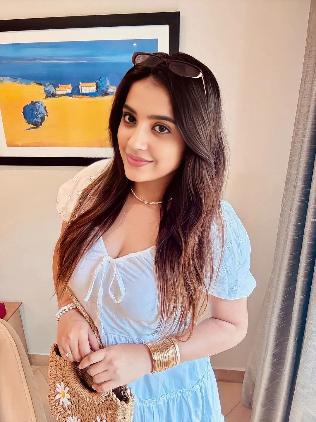 Sabrina (21) – Call Girl & Independent Escort Service in Ahmedabad - Gallery Photo 2