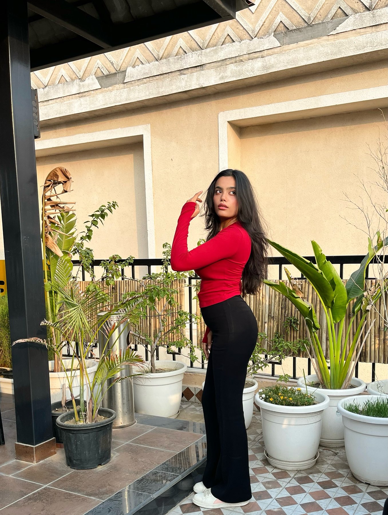 Dixita (22) – Call Girl & Independent Escort Service in Ahmedabad - Gallery Photo 3