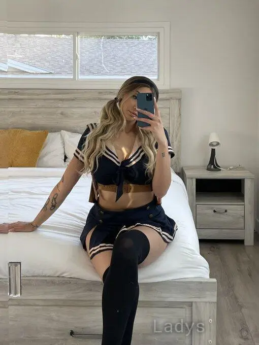 Estelle Aix (28) – Call Girl & Independent Escort Service in Aix-les-Bains - Gallery Photo 3