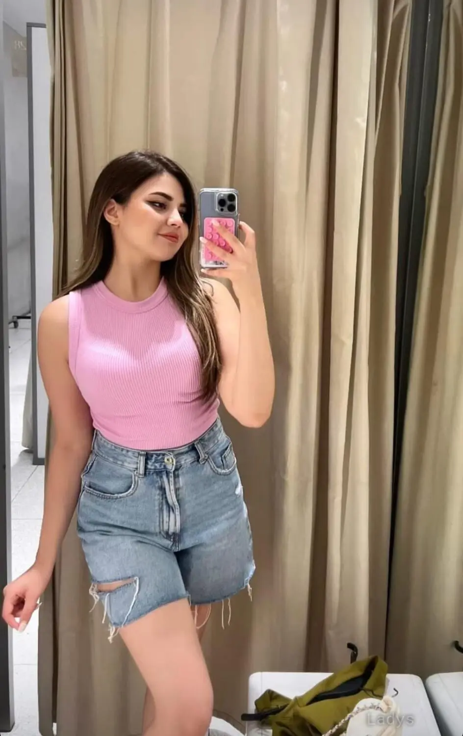 Maya (28) – Call Girl & Independent Escort Service in Ajman - Gallery Photo 2