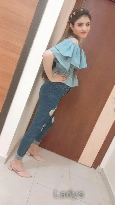 Rajni (24) – Call Girl & Independent Escort Service in Ajman - Gallery Photo 4