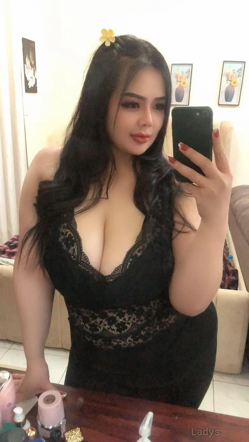 Isabel (30) – Call Girl & Independent Escort Service in Ajman - Gallery Photo 5