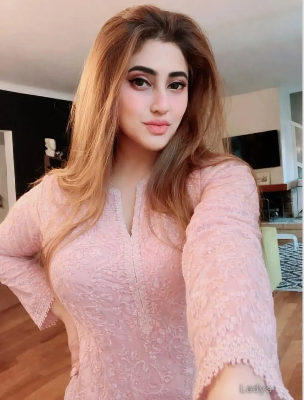 Harpeet (22) – Call Girl & Independent Escort Service in Ajman - Gallery Photo 5