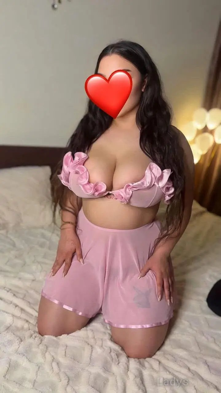 Soso (22) – Call Girl & Independent Escort Service in Ajman - Gallery Photo 4