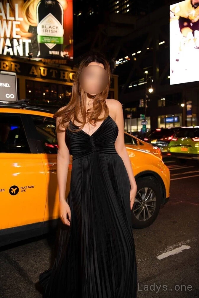 Victoria (23) – Call Girl & Independent Escort Service in Akron - Gallery Photo 3