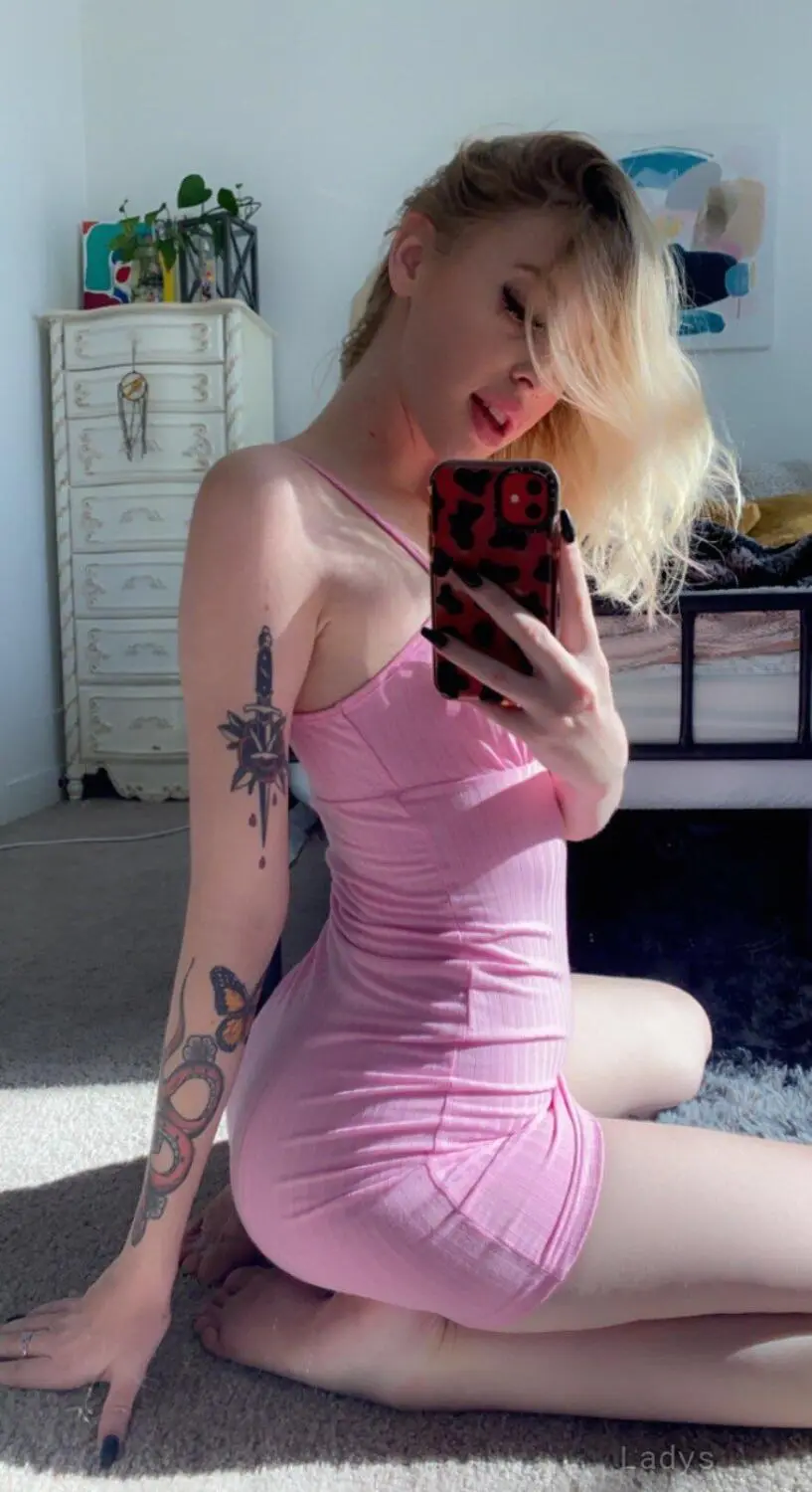 Marilyn (28) – Call Girl & Independent Escort Service in Akron - Gallery Photo 6