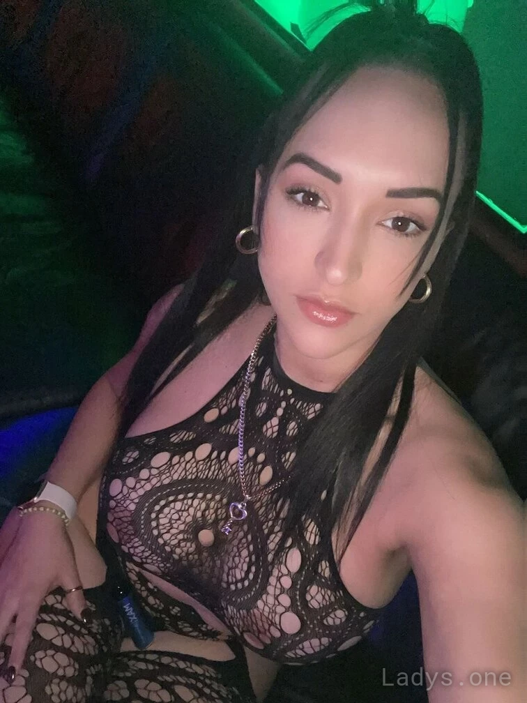 Milly (24) – Call Girl & Independent Escort Service in Akron - Gallery Photo 5