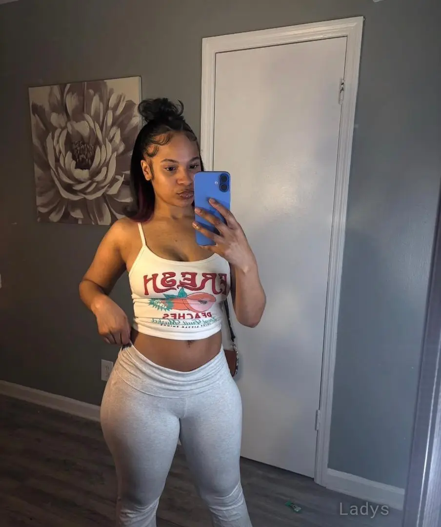 Niz Sofia (26) – Call Girl & Independent Escort Service in Akron - Gallery Photo 3