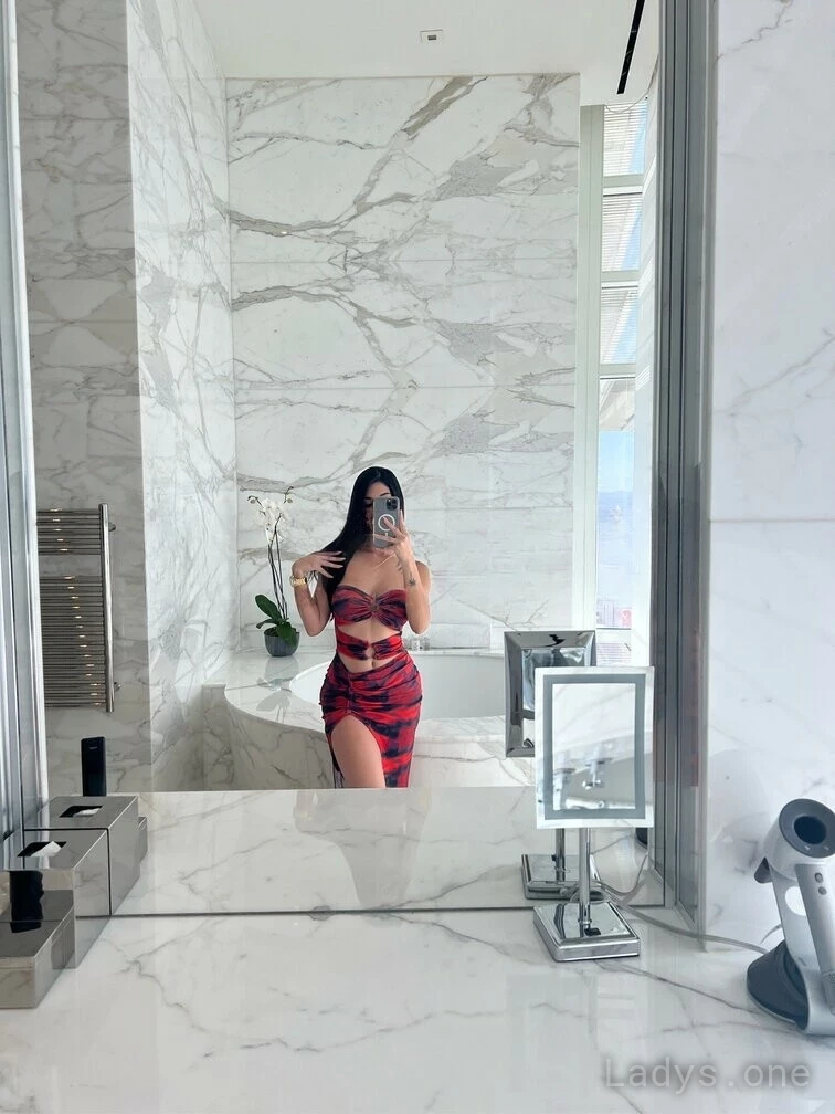 Paola (23) – Call Girl & Independent Escort Service in Alabama - Gallery Photo 4