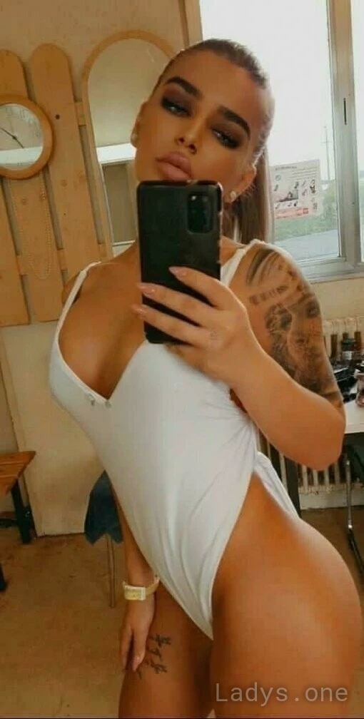Kim (27) – Call Girl & Independent Escort Service in Alabama - Gallery Photo 5