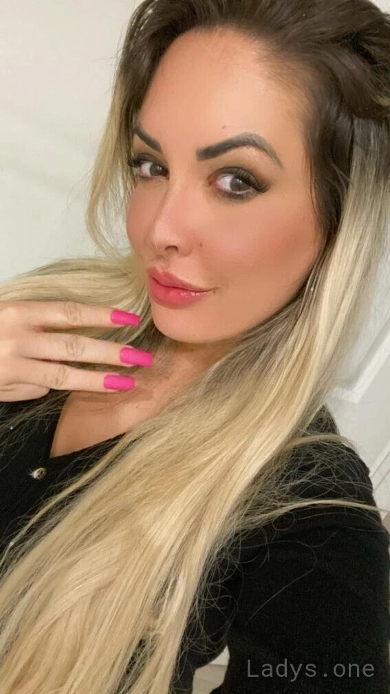 Mistress Marina (28) – Call Girl & Independent Escort Service in Albany - Gallery Photo 3