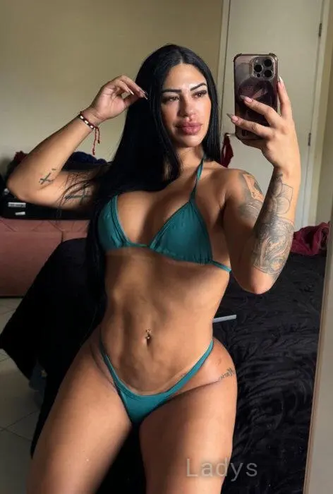 Yasmin (26) – Call Girl & Independent Escort Service in Albufeira - Gallery Photo 5