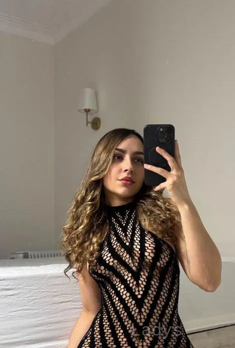 Daniela (26) – Call Girl & Independent Escort Service in Alkmaar - Gallery Photo 3