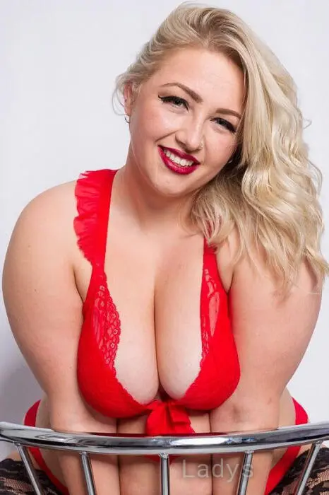 Pheobe (33) – Call Girl & Independent Escort Service in Alton - Gallery Photo 5