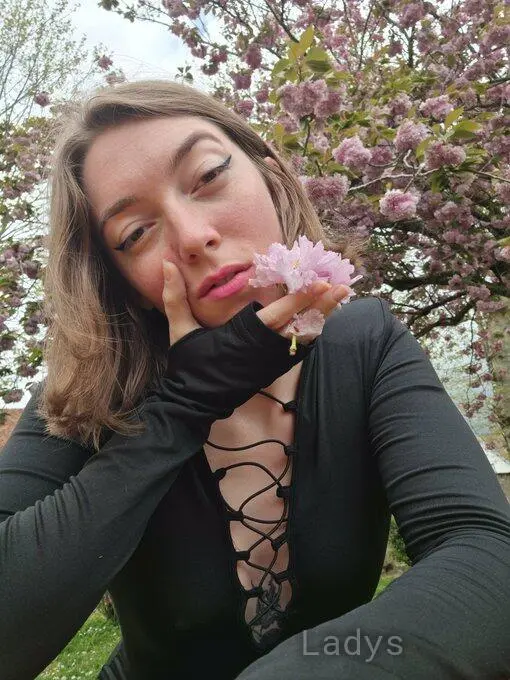 Daisy Michto (27) – Call Girl & Independent Escort Service in Amarante - Gallery Photo 6