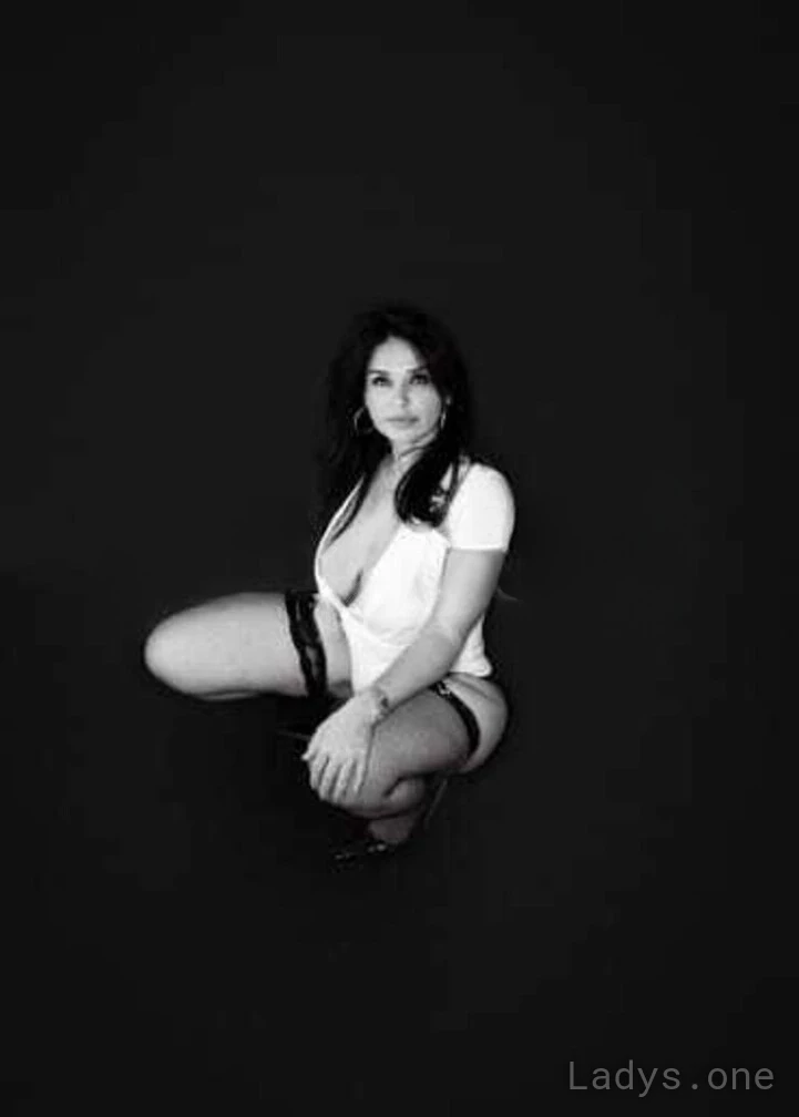 Marian (40) – Call Girl & Independent Escort Service in Amarillo - Gallery Photo 5