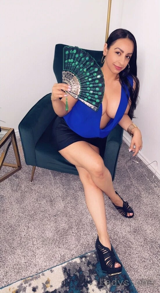 Veronica (25) – Call Girl & Independent Escort Service in Ames - Gallery Photo 4