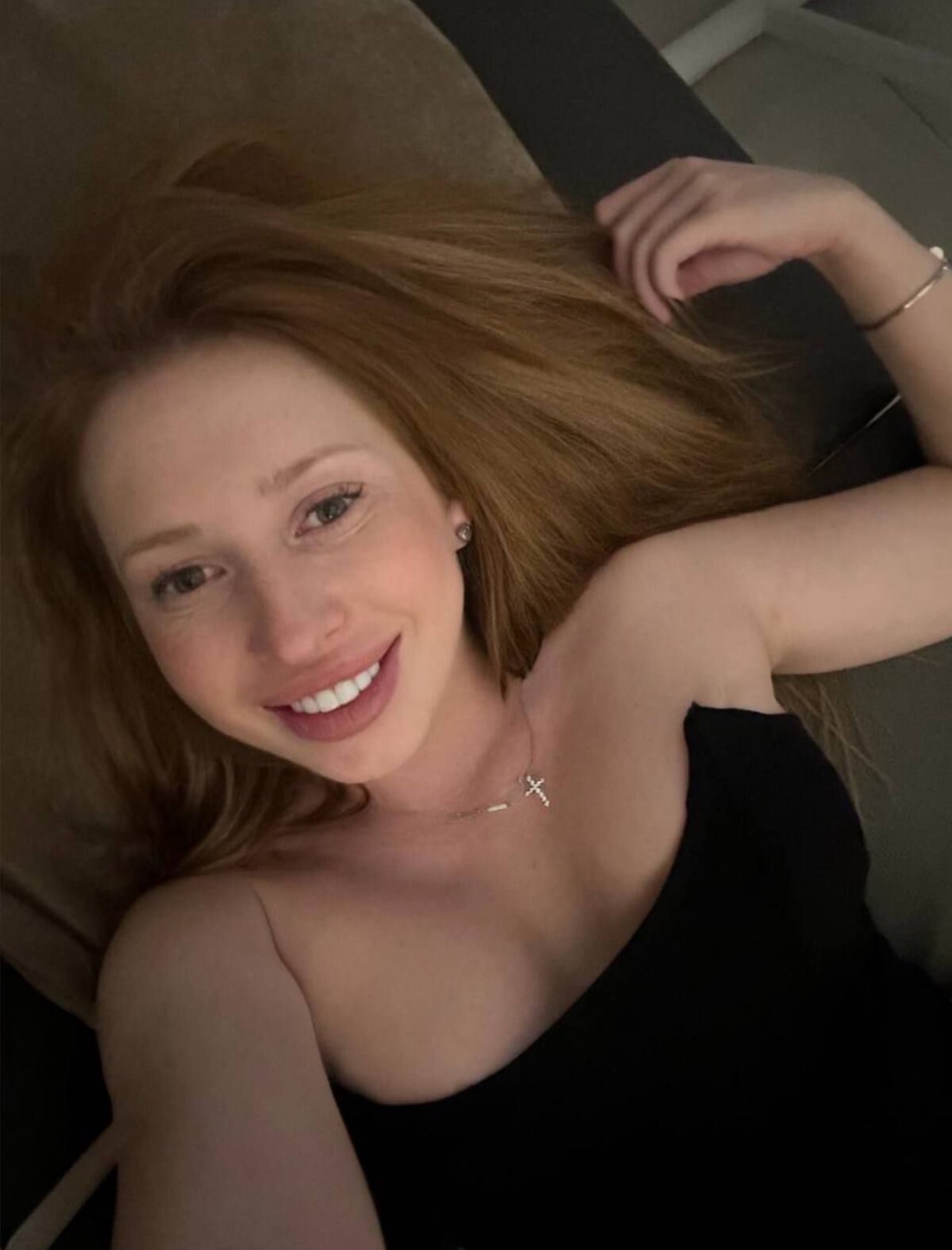 Victoria (18) – Call Girl & Independent Escort Service in Amsterdam - Gallery Photo 4