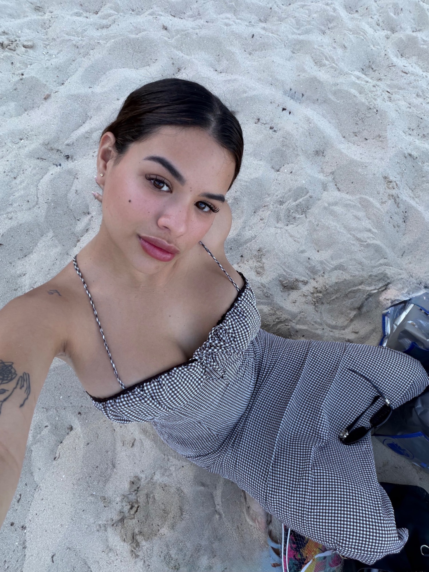 Diane (18) – Call Girl & Independent Escort Service in Amsterdam - Gallery Photo 4
