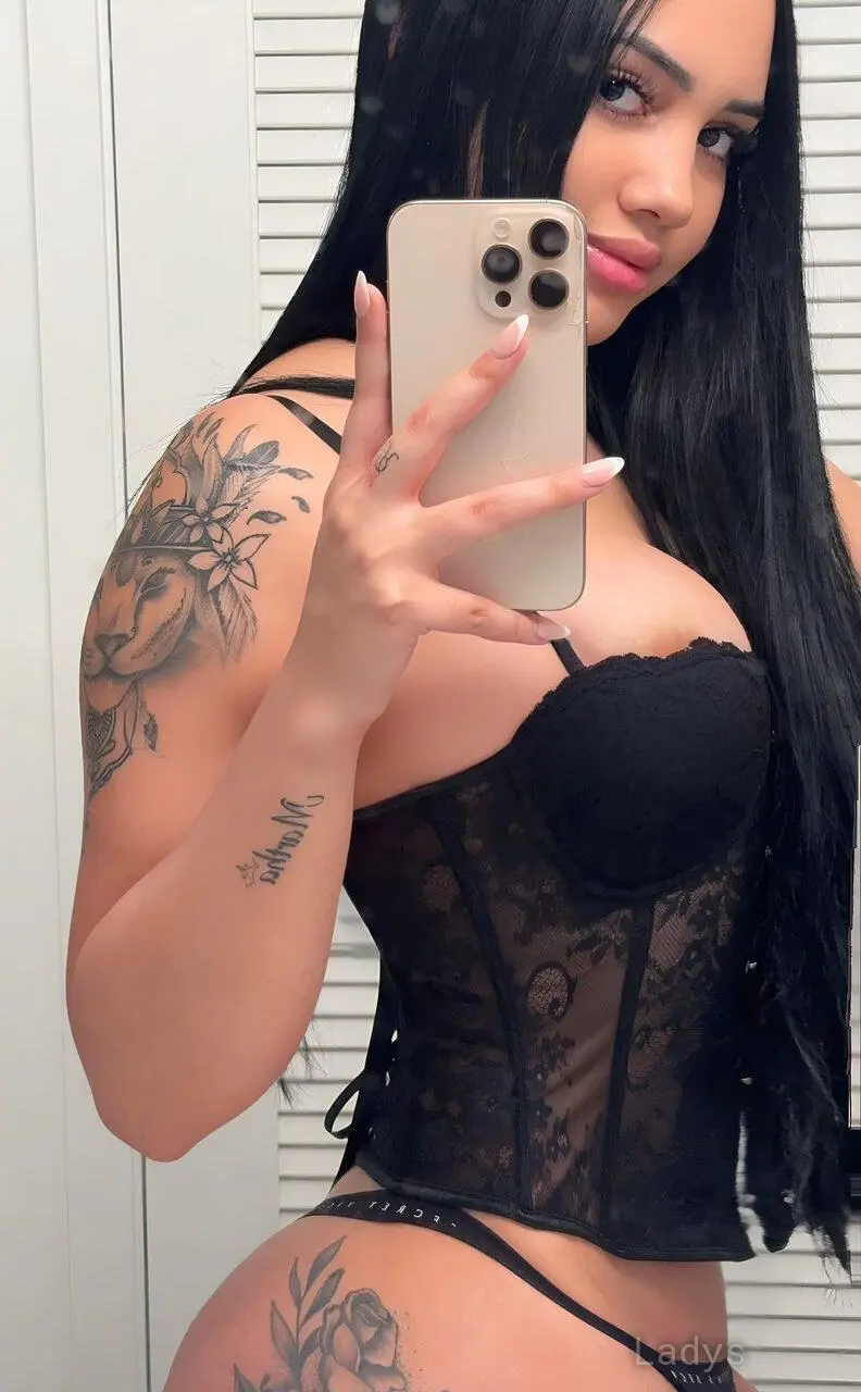 Alisson (22) – Call Girl & Independent Escort Service in Anaheim - Gallery Photo 3