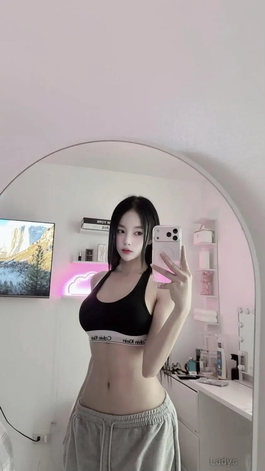 Yuri (23) – Call Girl & Independent Escort Service in Angeles City - Gallery Photo 5