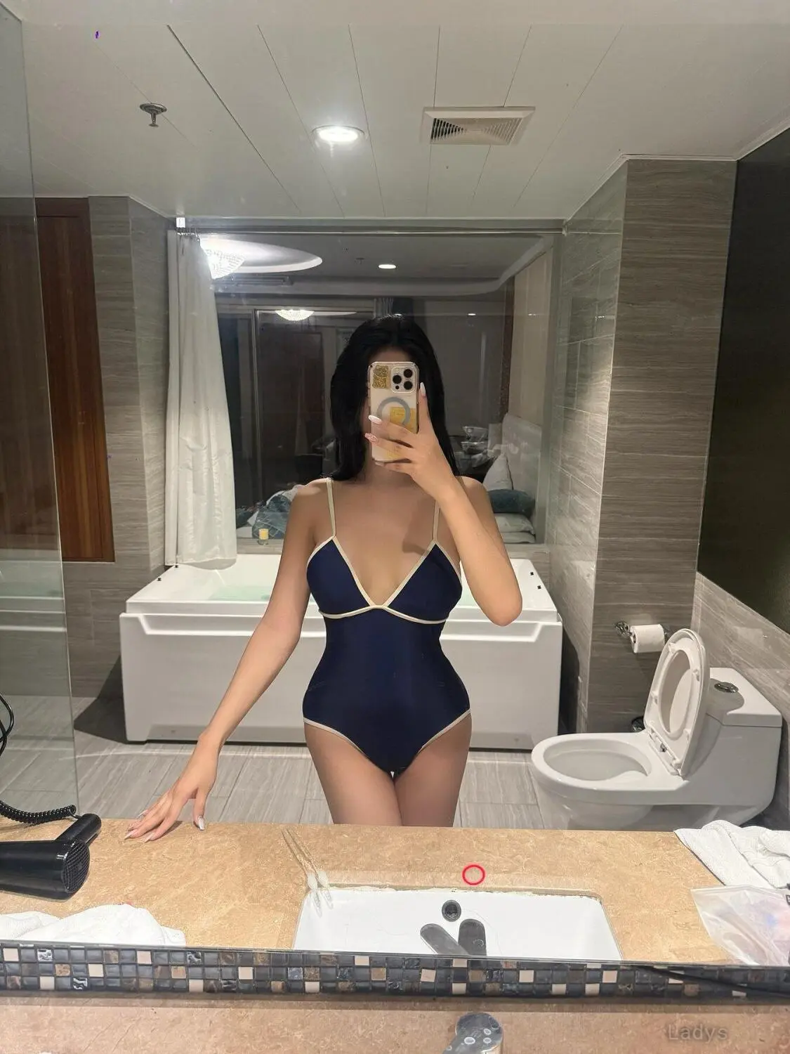Crystelle (19) – Call Girl & Independent Escort Service in Angeles City - Gallery Photo 4