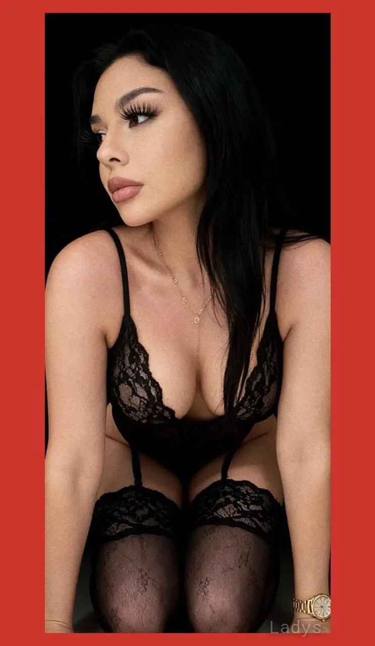 Melody (25) – Call Girl & Independent Escort Service in Ankara - Gallery Photo 4