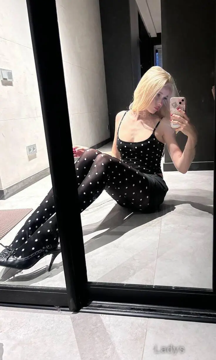 Ruby (19) – Call Girl & Independent Escort Service in Ankara - Gallery Photo 4
