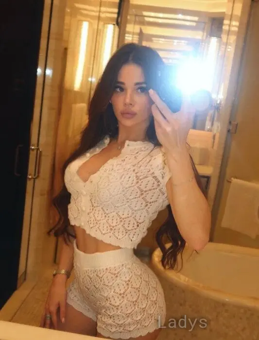 Nadi (24) – Call Girl & Independent Escort Service in Ankara - Gallery Photo 3