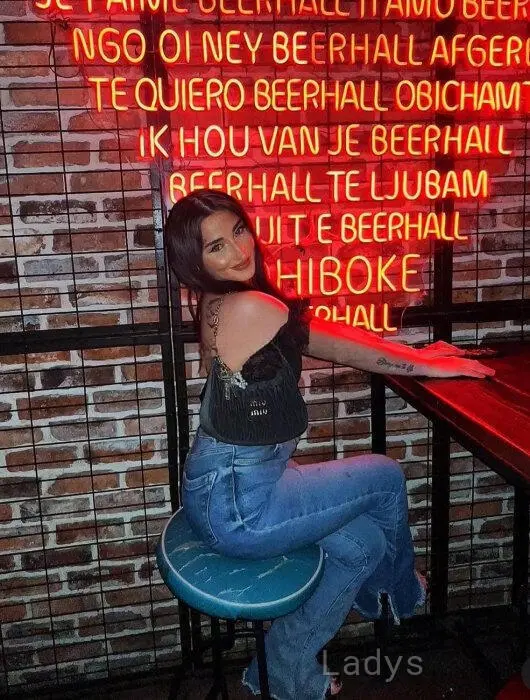 Yanna (19) – Call Girl & Independent Escort Service in Ankara - Gallery Photo 4