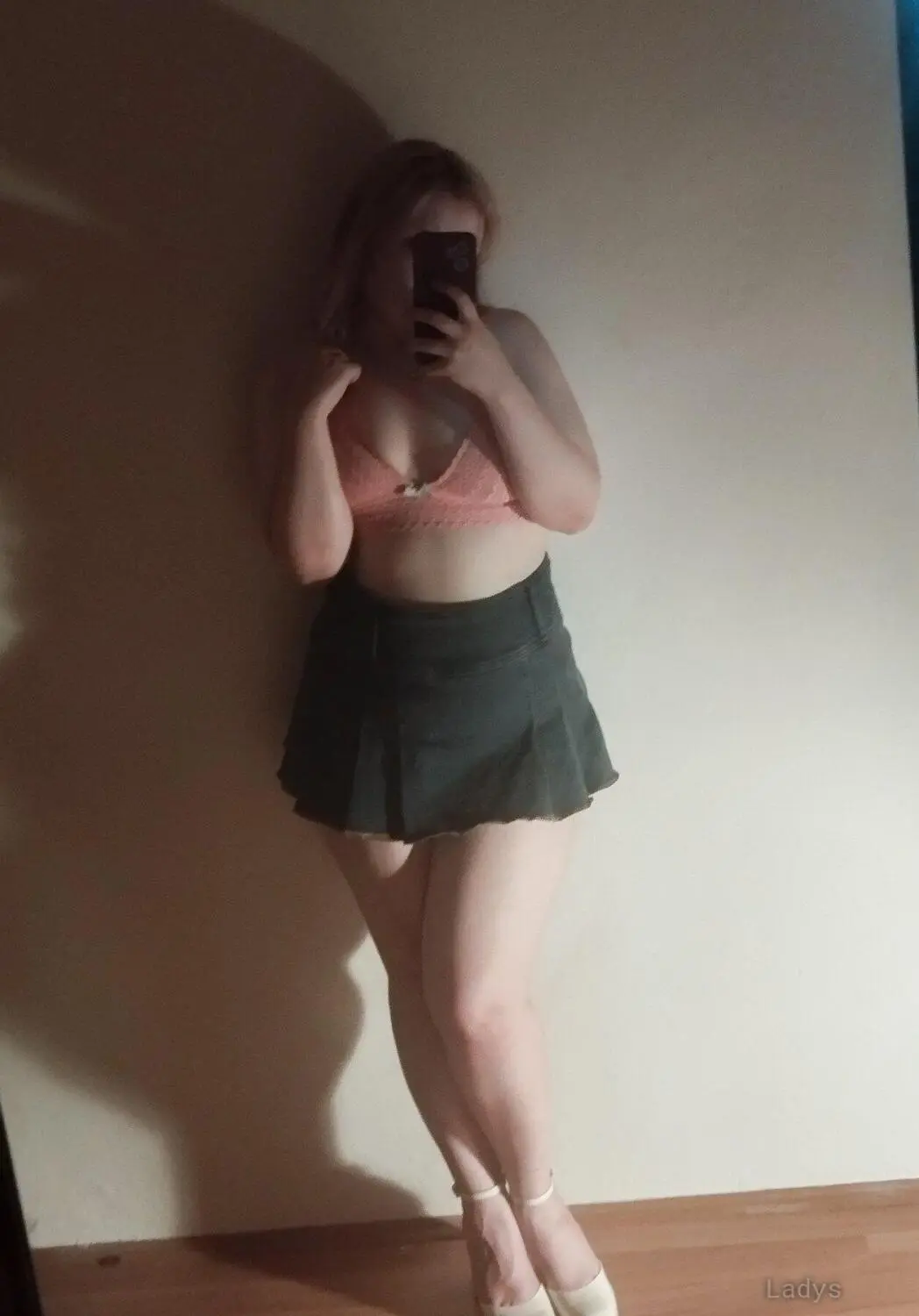Lila (21) – Call Girl & Independent Escort Service in Ankara - Gallery Photo 2
