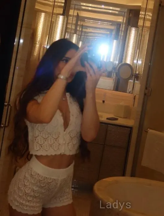 Nadi (24) – Call Girl & Independent Escort Service in Ankara - Gallery Photo 5
