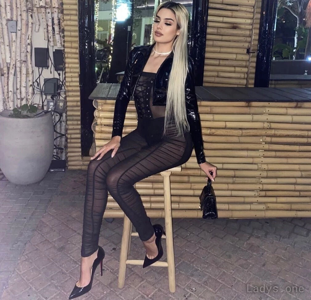 Scarlett (23) – Call Girl & Independent Escort Service in Ann Arbor - Gallery Photo 4