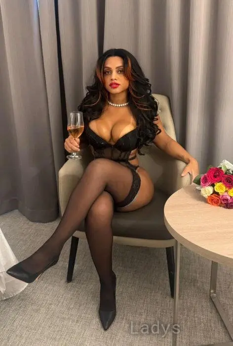 Kimberly Paty (25) – Call Girl & Independent Escort Service in Annemasse - Gallery Photo 4