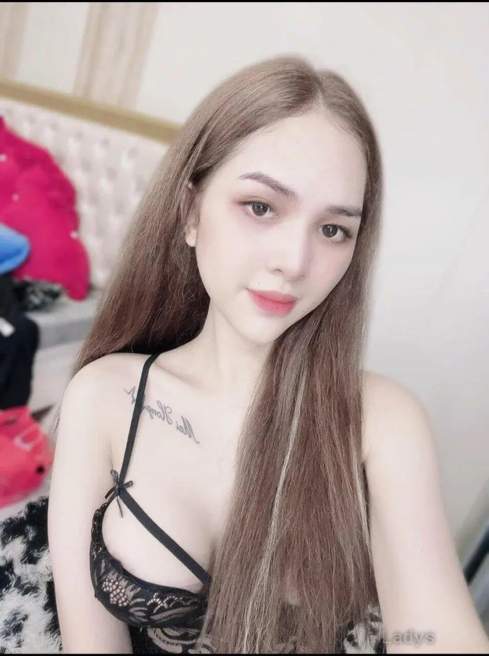 Weiwei (22) – Call Girl & Independent Escort Service in Antalya - Gallery Photo 5