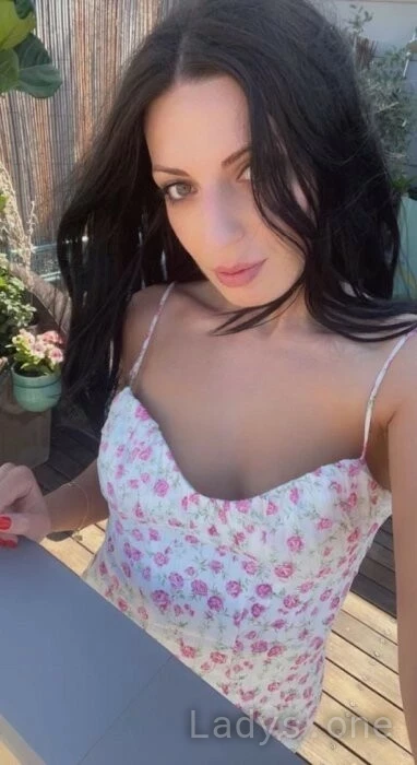 Nurah (33) – Call Girl & Independent Escort Service in Arad - Gallery Photo 3