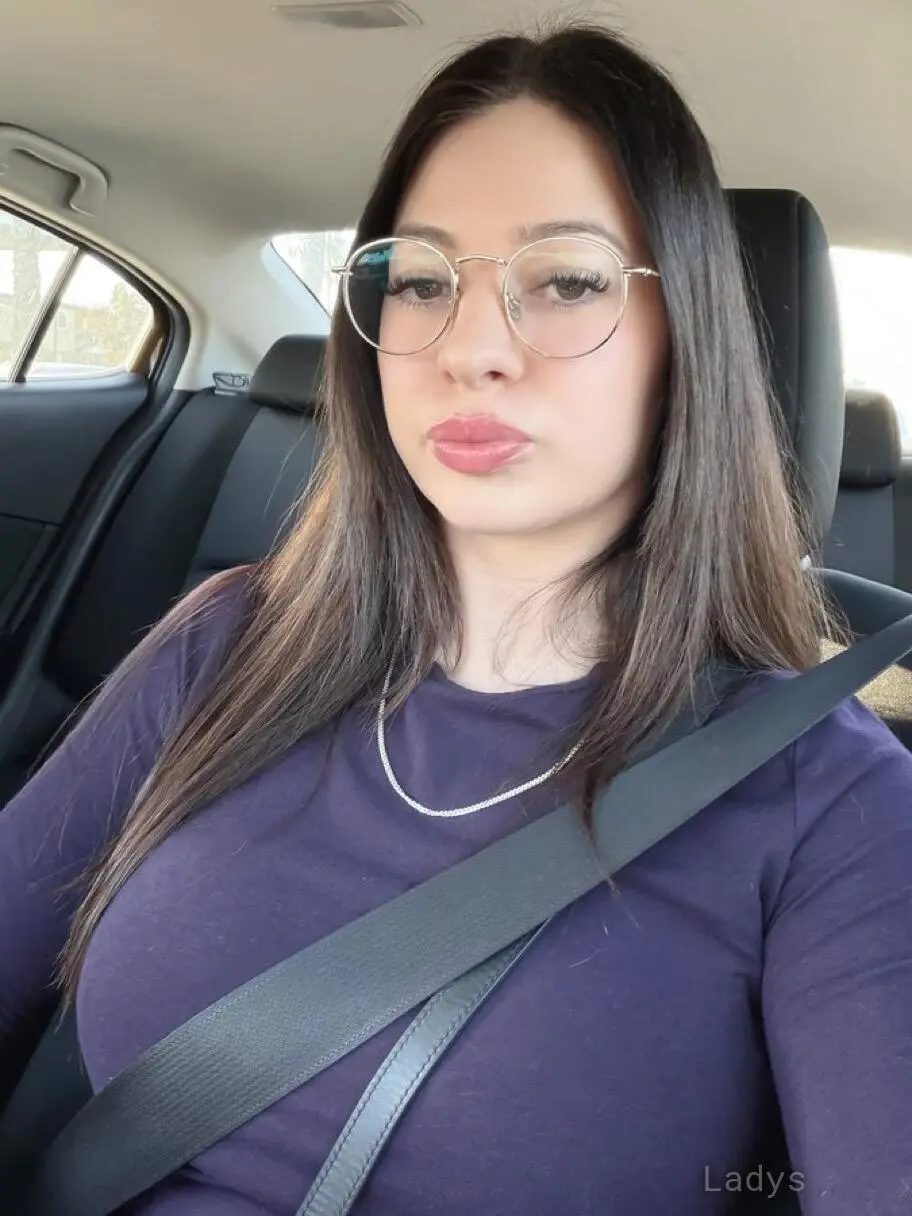 Michelle Place (28) – Call Girl & Independent Escort Service in Arkansas - Gallery Photo 4