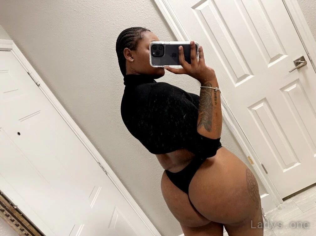 Kayla Cole (22) – Call Girl & Independent Escort Service in Arlington - Gallery Photo 4