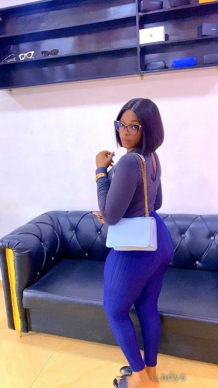 Vivian (31) – Call Girl & Independent Escort Service in Asaba - Gallery Photo 6